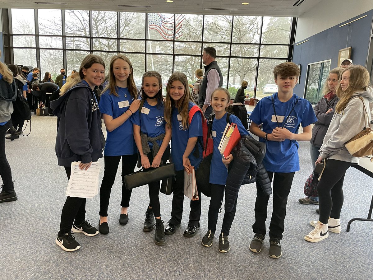 Mich_Baird's tweet photo. So proud of our students who participated in the regionals concert this weekend. It was an amazing performance!! Bravo! @ShermanSchoolCT https://t.co/OzzslW60ec