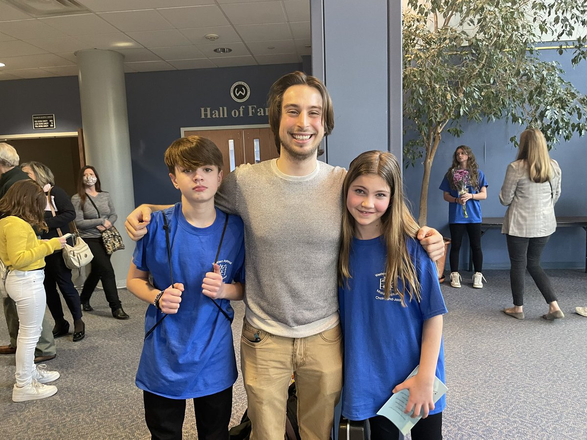 Mich_Baird's tweet photo. So proud of our students who participated in the regionals concert this weekend. It was an amazing performance!! Bravo! @ShermanSchoolCT https://t.co/OzzslW60ec