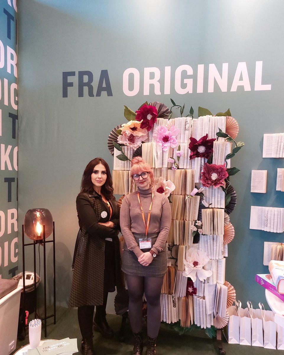 ShhadehMaha's tweet photo. A time well spent at Lærfest København!
Having the chance to visit #laerfest an annual exhibition in Copenhagen, Denmark!
#copenhagen #Denmark
@etwinningplus
#eTwHybrid
#eTwinningDK @Carolineghos https://t.co/FxQaKlsbcg https://t.co/RqaDEUODSb