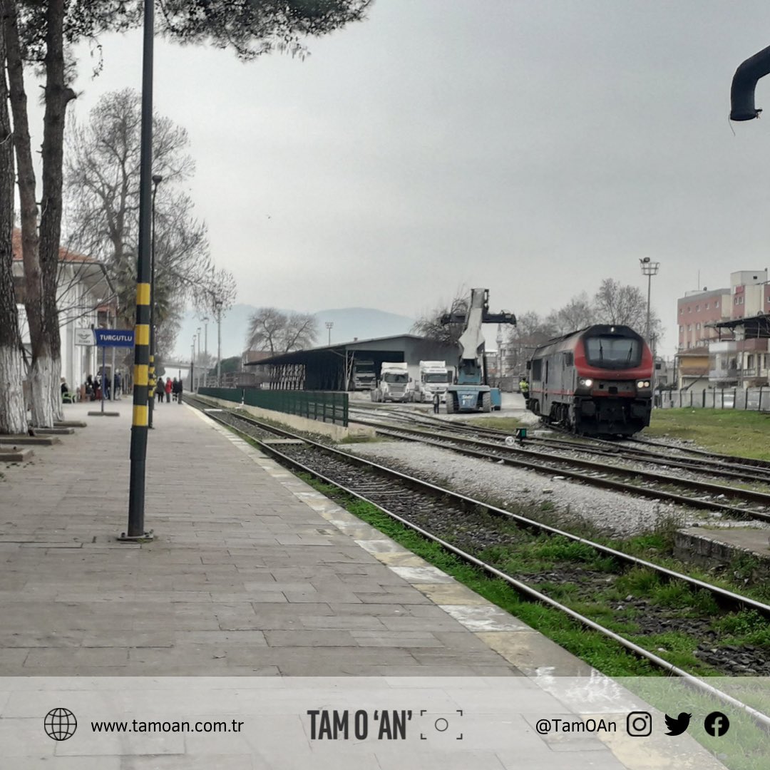 Turgutlu Gar Manevra
Tebrikler Muharrem Ilgazcan 👏👏👏
📌Türkiye
🌍Keşfet
🚂TCDDTaşımacılık
📷TamOAn
.
.
.
#Türkiye 
#GAR
#Tren 
#Keşfet
#kadrajimdan 
#objektifimden
#TamOAN 
#FotoğrafYarışması 
#TCDD
#TCDDTaşımacılık
#HossAjans