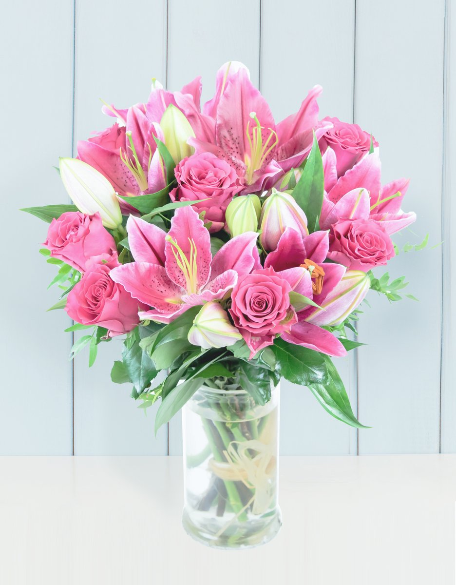 Our best-selling bunch of pink roses and delightfully scented lilies is a treat for the eyes and nose! Your #MothersDay flowers will make a difference - 25% of the purchase price of your bouquet is donated to <a href="/CR_UK/">Cancer Research UK</a> 🌹🌺 <a href="/prestigeflowers/">Prestige Flowers</a> bit.ly/3q6RzWw