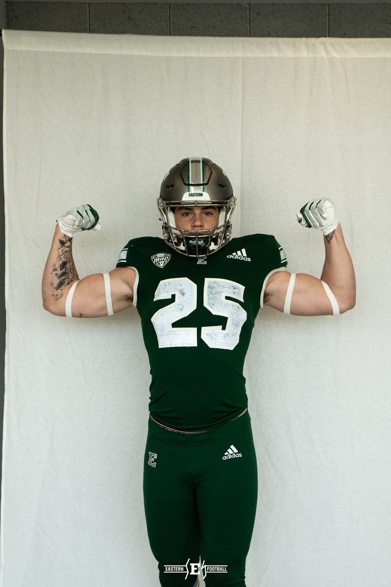 DylanSimpson04's tweet photo. Had a great time at eastern Michigan!! Can’t wait to be back @Coach_Creighton @CoachNeathery @Coach_Collett @CoachBenNeedham https://t.co/X2cyLNLo7X