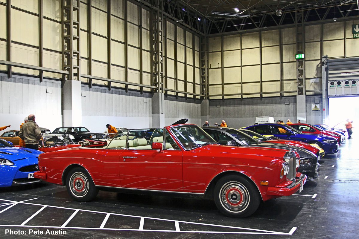 AutoTradition's tweet photo. Sporting Bears Dream Rides, Practical Classics Classic Car & restoration Show, NEC, Birmingham. Photos by Pete Austin. #SportingBears #NEC #ClassicCars https://t.co/tpOF05ZFAB