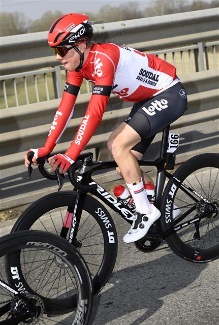 maximvangils's tweet photo. First Primavera in the books with mixed feelings. Very good legs during the race, but too far on a crucial moment ruined my chances on a good result. Lessons learned. (📸 PhotoNews). #MilanoSanremo https://t.co/9I0vD5WP4h