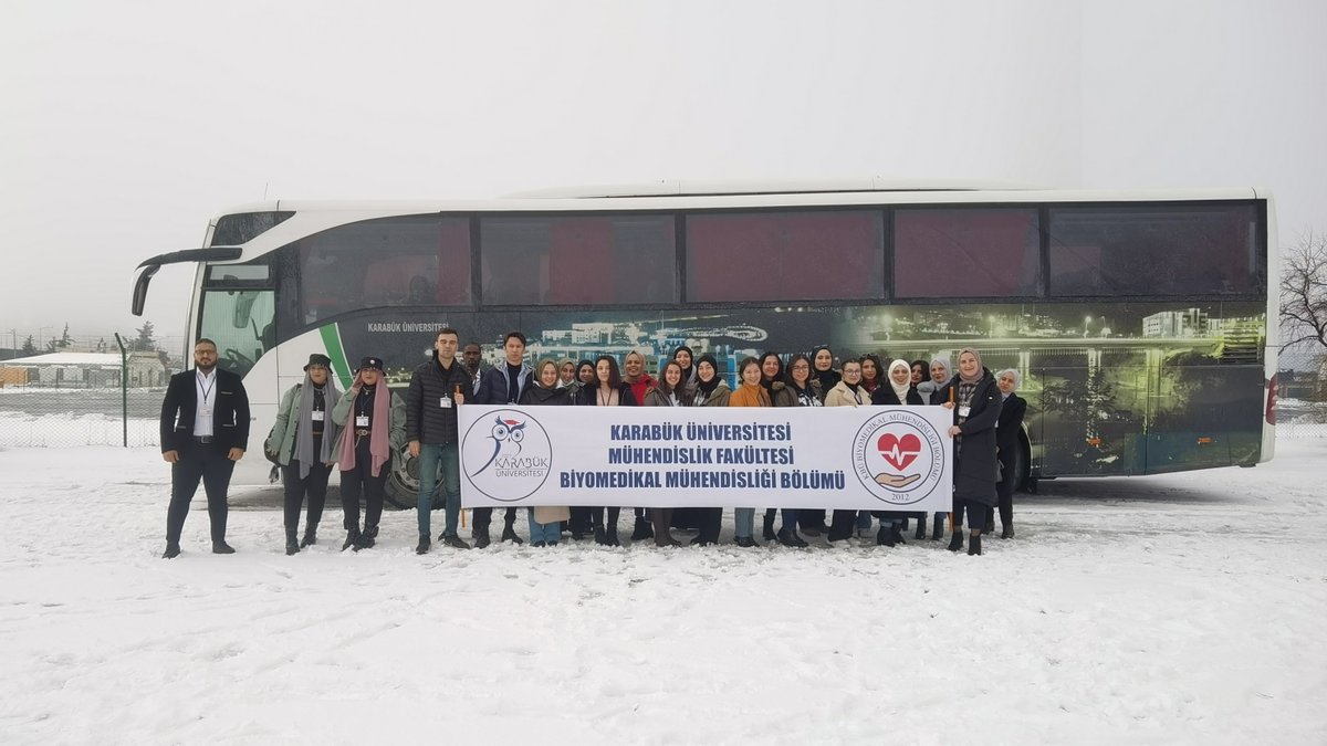 kbubiyomedikal's tweet photo. Medikal cihaz, ekipman ve teknolojilerinin sergilendiği uluslararası Expomed Euraisa 2022 Fuarı için düzenlenen geziye bölümümüz öğrencileri de katılmıştır. https://t.co/UTZ86MRahr