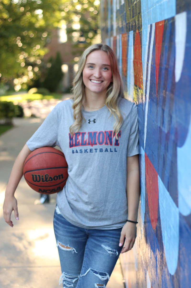 BelmontWBB's tweet photo. HBD to our warm, kind-hearted, hard-working, selfless teammate, ice-water-in-her-veins-better-find-her-and-have-a-hand-up sophomore from Brentwooooood @bschoenwald10 We’re so grateful you’re a 🐻🏀!! https://t.co/FCdt1oTL1y