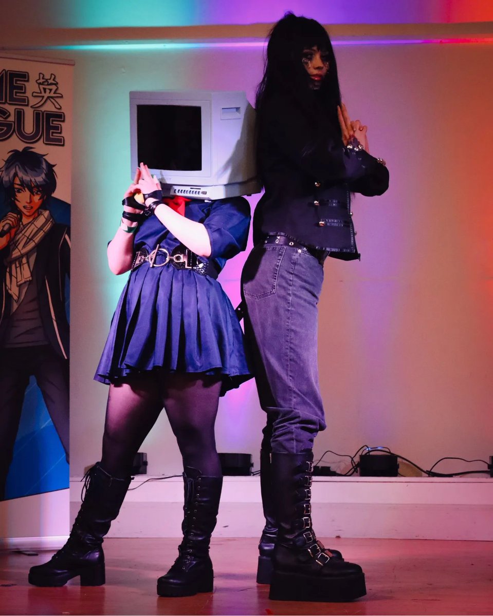 sweetrivertalk's tweet photo. A few of my favourites taken by me at #BristolAnimeCon @Animeleague https://t.co/9RJWL74NBL