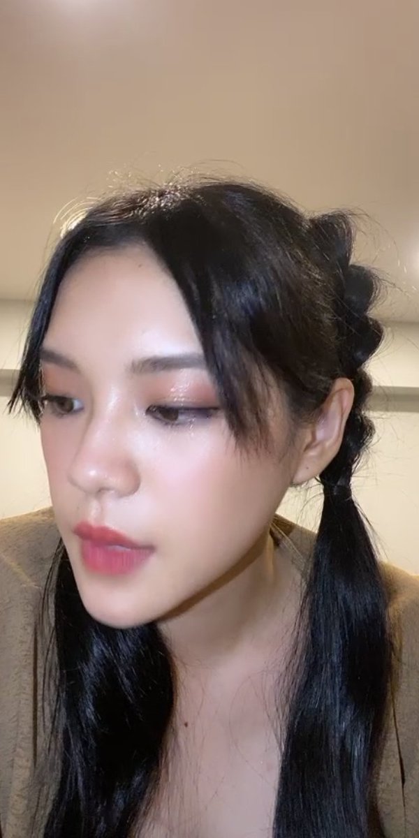Cherprangmpn's tweet photo. สวยเกินเบอร์มากกก #CherprangBNK48 https://t.co/5KeG6t9niz