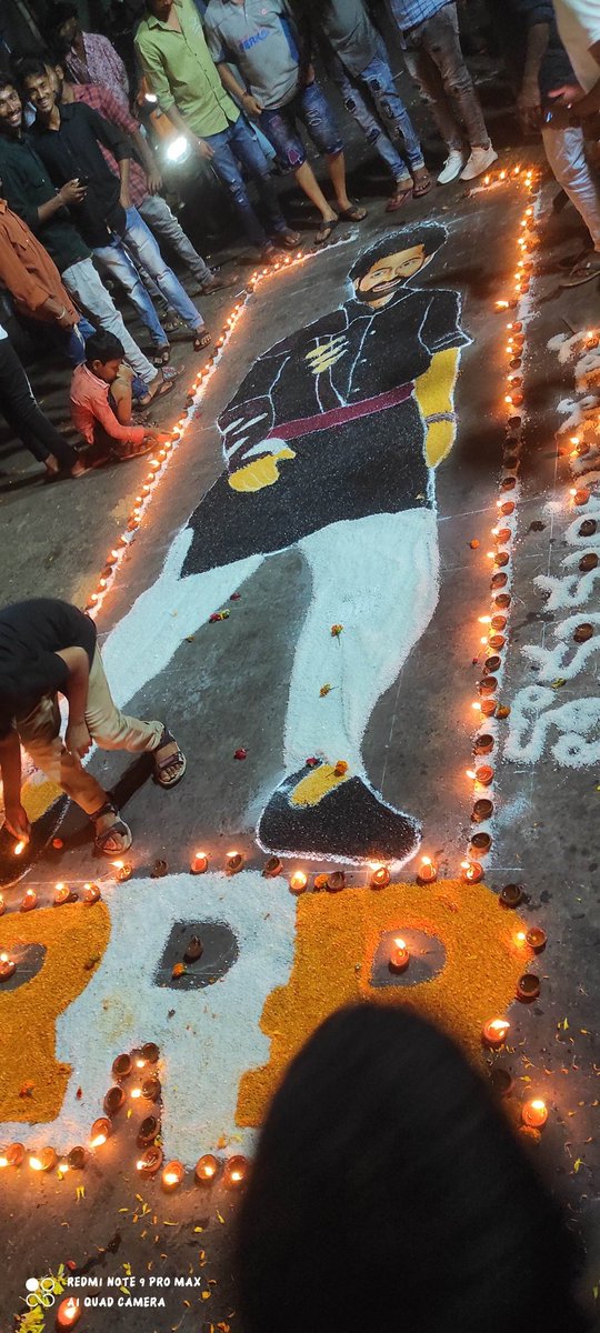 tarakteja9999's tweet photo. Never before  pre  release celebrations in vizag VISAKHA CITY WIDE NTR FANS waiting for biggest celebrations #RRRMovieOnMarch25th @tarak9999 @PrVpr @RRRMovie @NtrMurali9999 https://t.co/Vrbd1ZmhLj