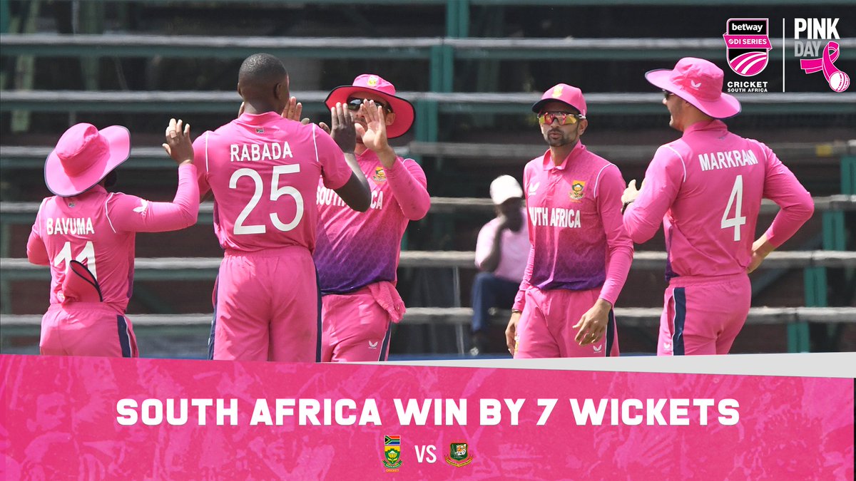 ProteasMenCSA's tweet photo. 🚨RESULT | #PROTEAS WON BY 7 WICKETS

A composed Kyle Verreynne (58*) and a typical Quinton de Kock (62) innings backed up Kagiso Rabada's bowling performance to level the series at 1-1👏 

#SAvBAN #BetwayPinkODI #BePartOfIt | @Betway_za https://t.co/2cX5jF0UVy