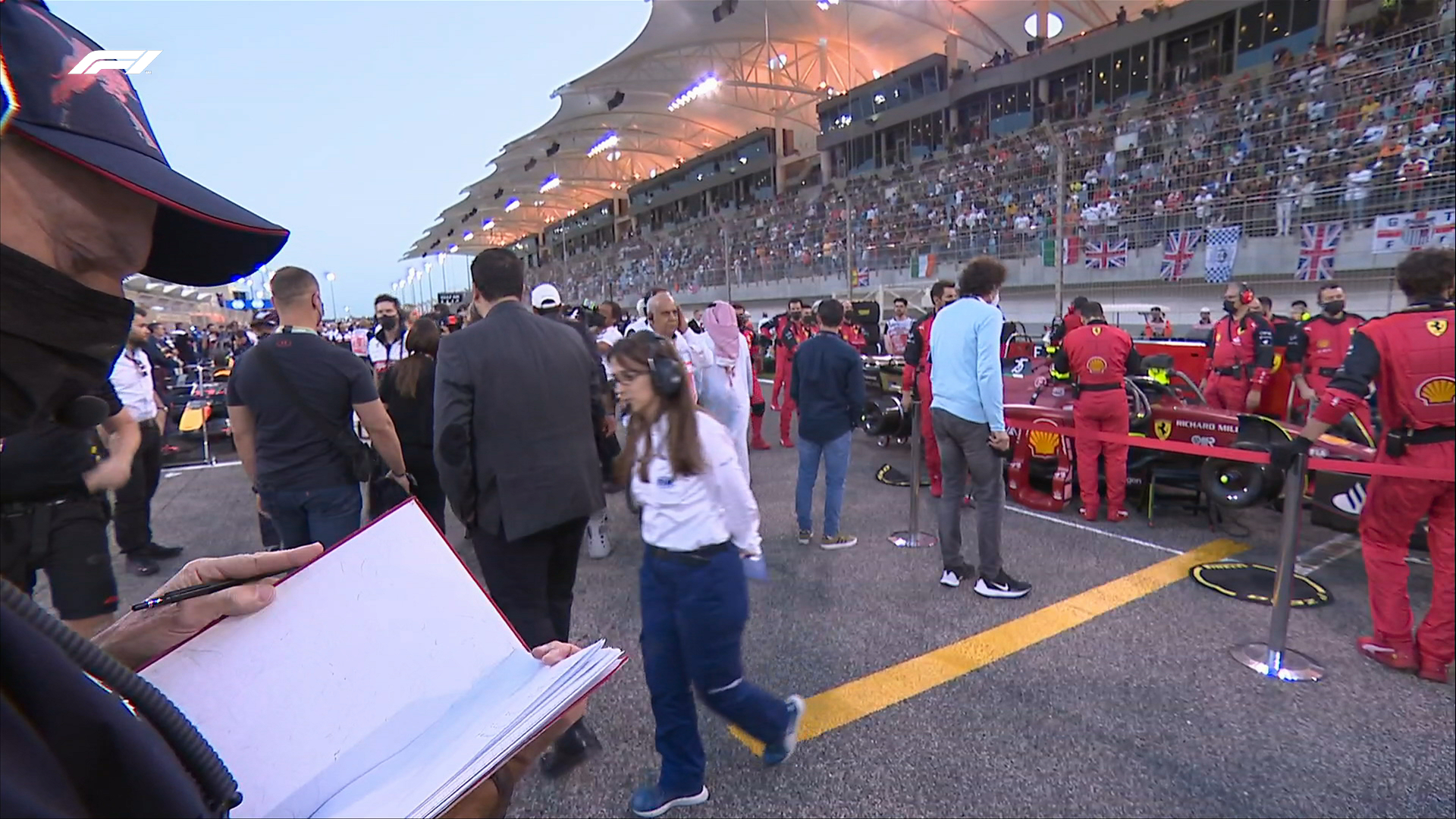 Formula 1 on Twitter: "Adrian Newey has got his notebook out! #