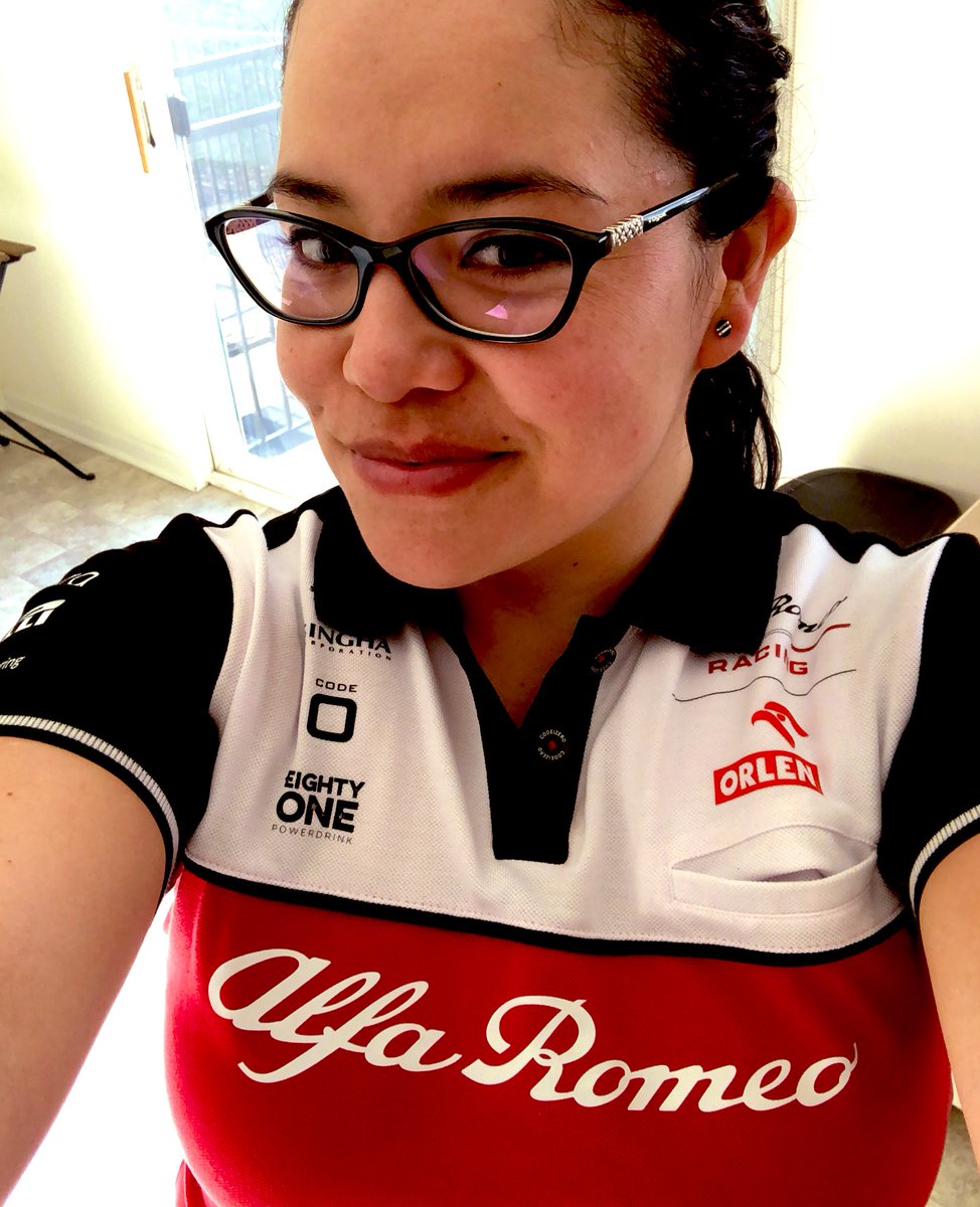 dianaspeaksloud's tweet photo. Ya con los nuevos colores de esta temporada #TeamBo77as #VB77 @alfaromeoorlen 👏🏼👏🏼👏🏼 https://t.co/Gtk6IDfwIf