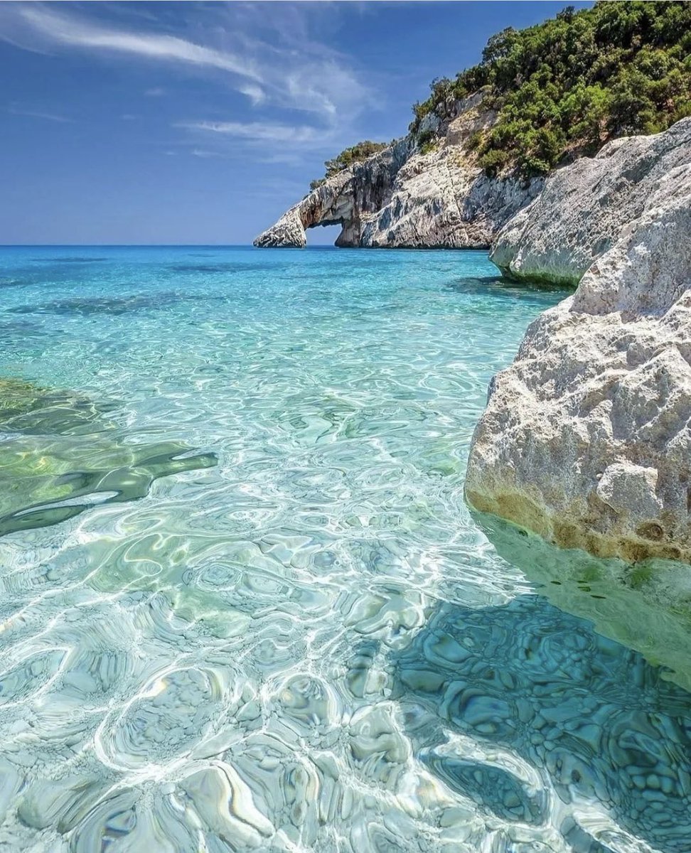 tmbIrpics's tweet photo. Sardinia coast in Italy 🇮🇹 🌊 https://t.co/oTzE2zwtKt