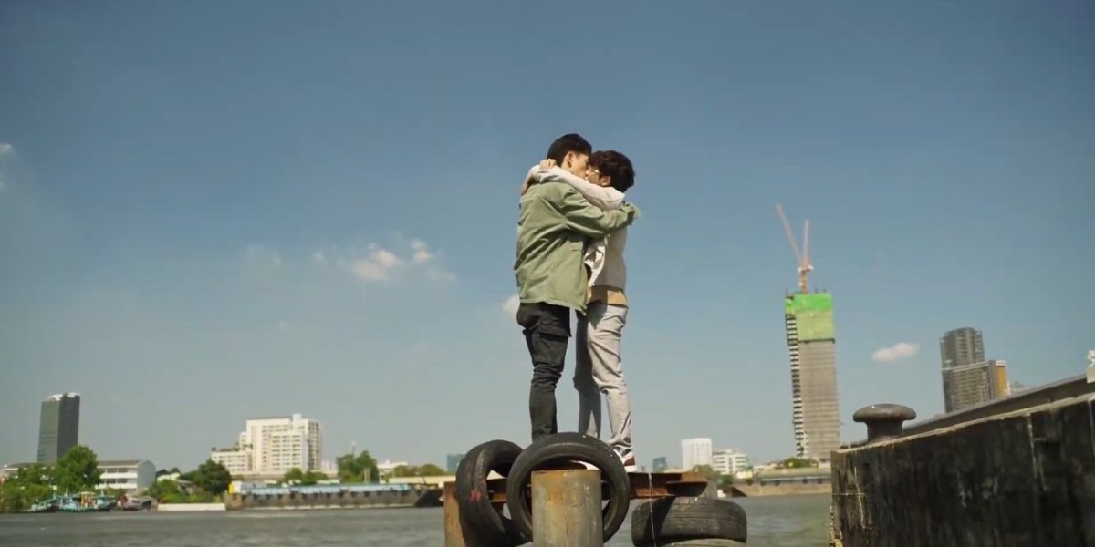 nowfnowfkanowf's tweet photo. phim: ~ ố ề ố ế ồ ê ố ê ô ề ~
tao be like: clm tới công chiện tới công chiện =))) lẹ lẹ cap mh cap mh =)))
cái giai điệu ăn sâu trong tim thấm đẫm trong máu =))))
#NotMeSeriesFinalEP #ออฟกัน #NotMeSeries https://t.co/Ig81ulhNrb