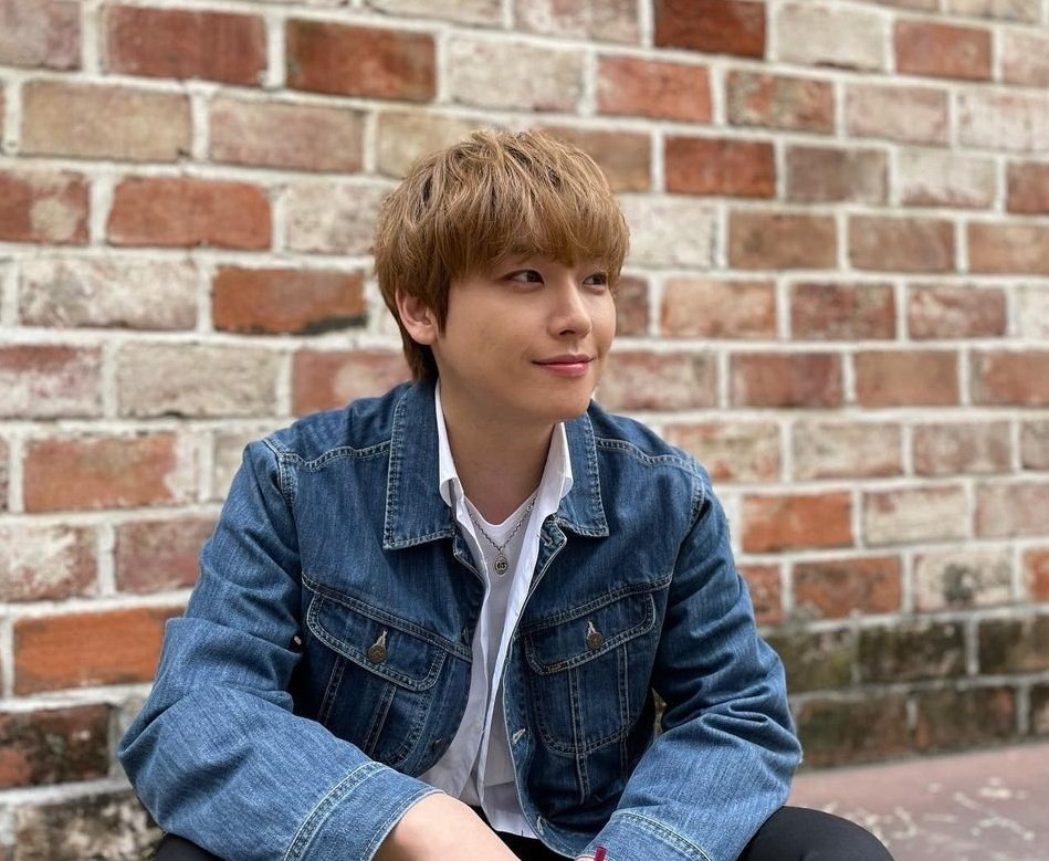 U did great Inseong all these years, take care of yourself, come back healthy, safe and happy
We’ll surely miss seeing you but we will wait for you ♡

SERVE WELL INSEONG
#WeWillWaitForInseong
#SF9 <a href="/SF9official/">SF9official</a>