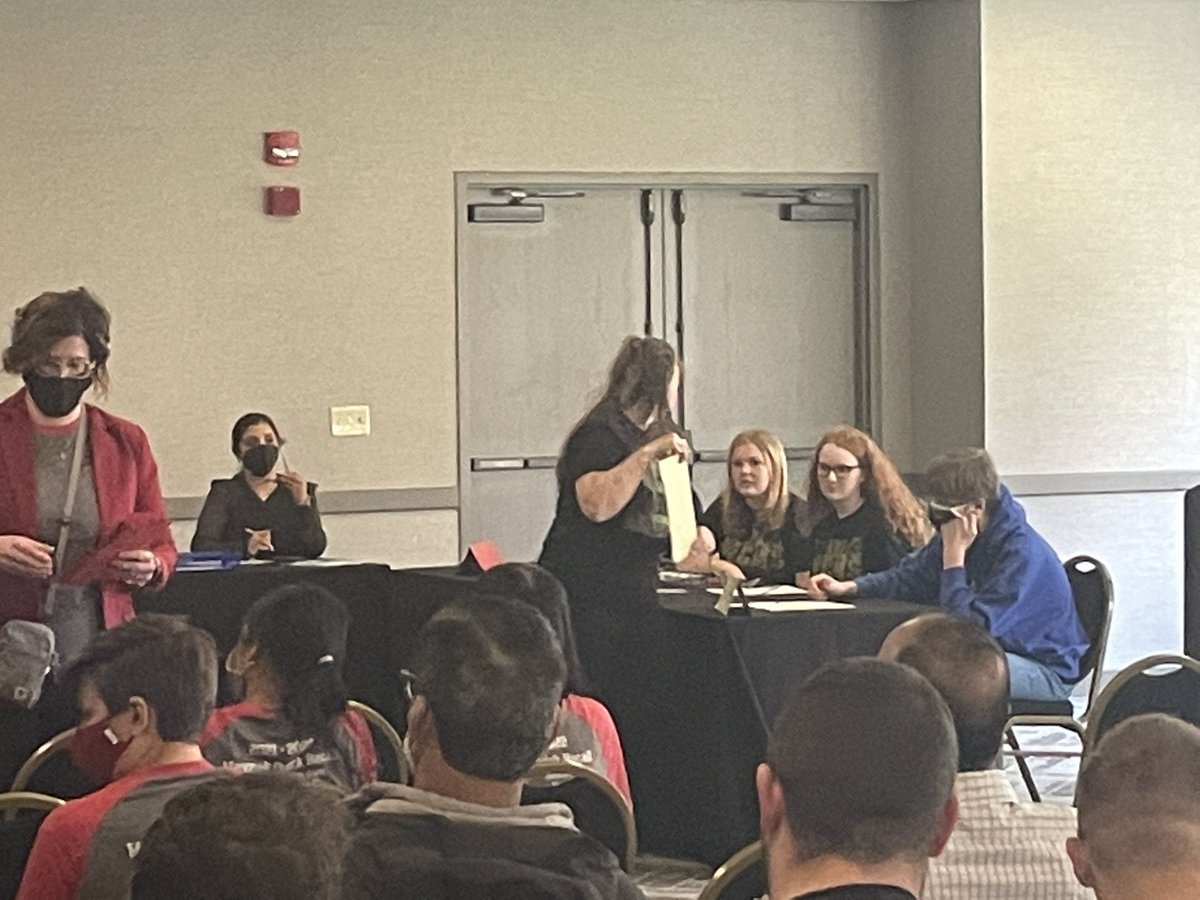 NBrooks96's tweet photo. #WCMSWolves getting ready for our first ever Governor’s Cup State quick recall match https://t.co/Xq9wDjt4Jx