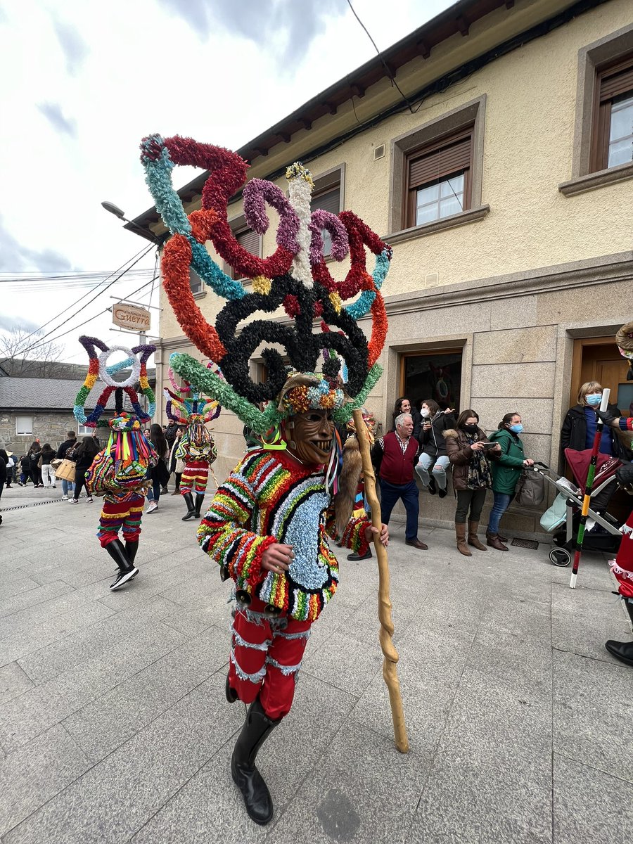 VeruKaTrip's tweet photo. Un poco del Festival Internacional #vibomask Mascarada Ibérica 2022
📍Vilariño do Conso - Ourense
(más en mi IG ➡️ @veruka_trip) https://t.co/opwyQaZkEF