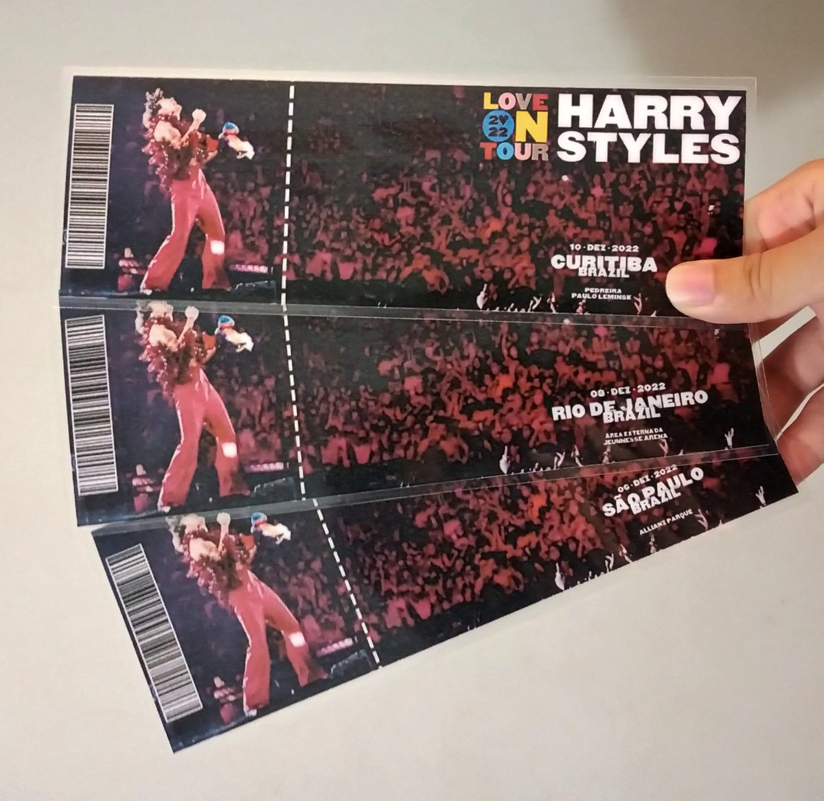 CLAingressos's tweet photo. ✨ INGRESSOS SIMBÓLICOS - HARRY E LOUIS TOUR'S✨

• PLASTIFICADO
•tam: 7 x 20 cm
•pedidos pela dm✉️
•pagamentos via pix

World Tour: SP e RJ
Love On Tour: SP, RJ e CWB

R$15,00 cada❤️ https://t.co/LQJXO1SUbG