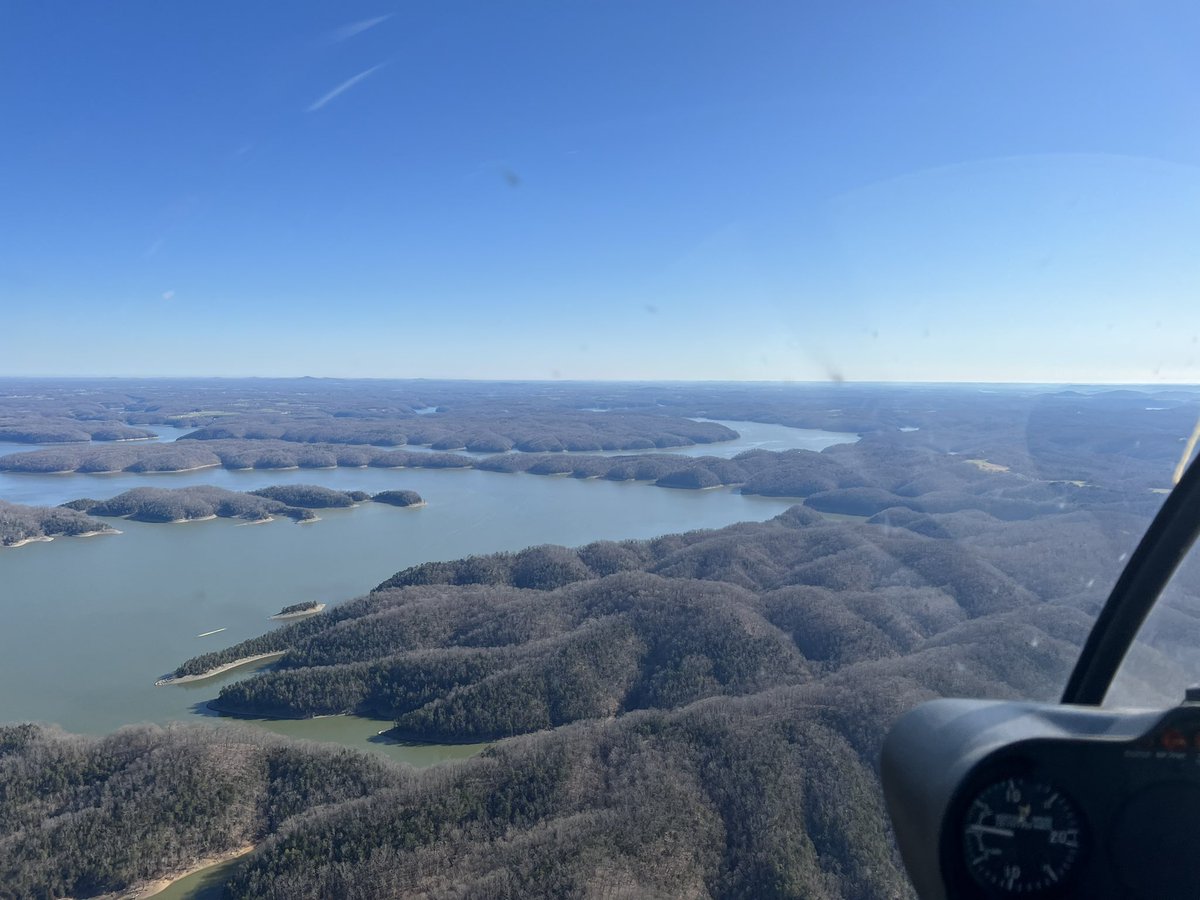 Great view for the first day of Spring.

#FirstDayOfSpring #FlightTraining #Helicopter #LakeCumberland #Kentucky #TravelKY