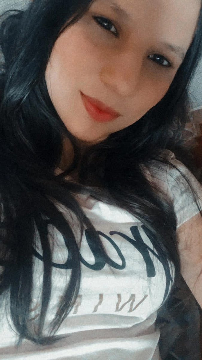 YulimarRS_'s tweet photo. Holiguis✨ https://t.co/iegYTTS52R