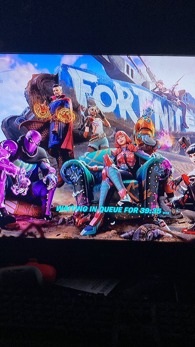 H44779969's tweet photo. @HappyPower I don’t know yet I’m still in queue but I think it’s going to be good but yeah finally some Marvel  stuff is back https://t.co/BHKdd6xSE4