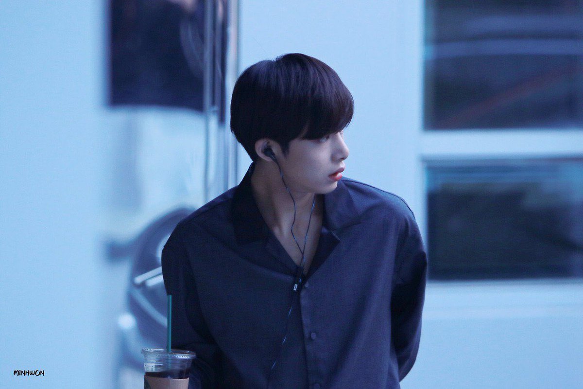 mbbl2ol's tweet photo. ..권태기 온 남자친구같음
......아....................... https://t.co/JwNBNZIZO5