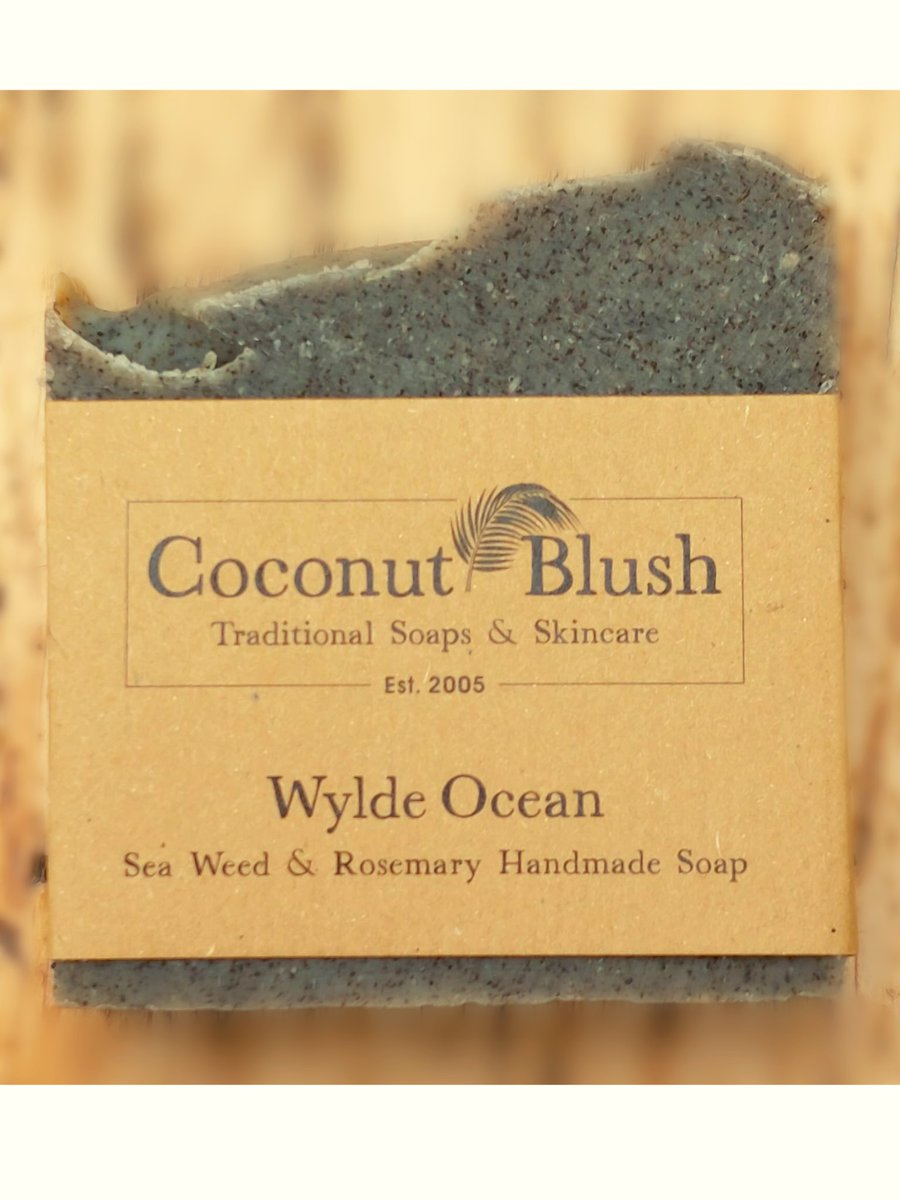 coconutblush's tweet photo. Handmade Natural Soap 100g

Made with Cocoa butter to soften &amp; rehydrate skin

#Seaweed &amp; Rosemary
#Vegan
#Plasticfree

FREE SHIPPING on orders over £30

https://t.co/xLBegovDjm

#firsttmaster #handmadesoap #privatelabel #SeaSide https://t.co/oNpdRDoxpN