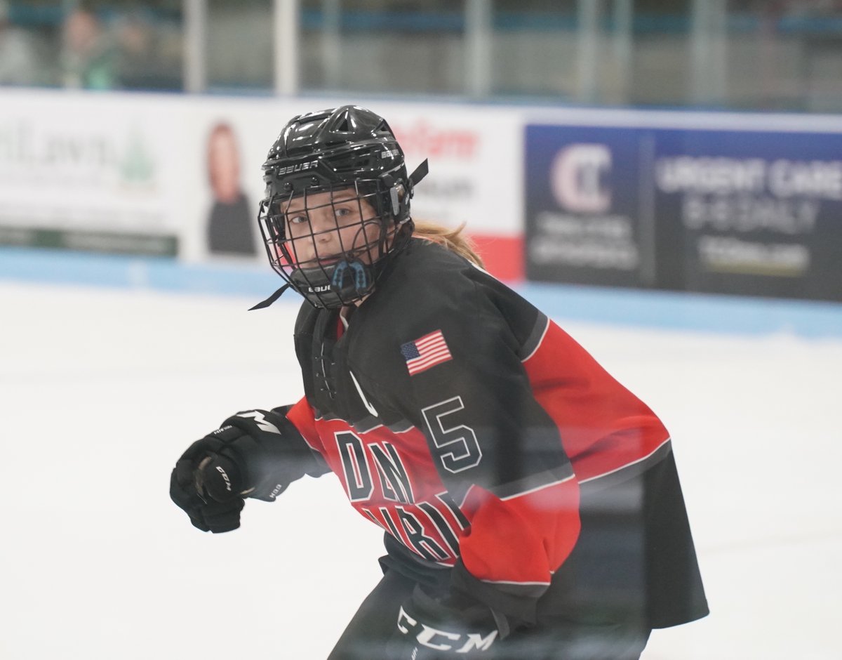 YouthHockeyHub's tweet photo. MN 15B GIRLS STATE FINAL

Eden Prairie (34-4-4)

Versus

Grand Rapids-Greenway (28-6-2)

Head to Head: (1-0-0, GRG)
Tony Picks: GRG
NOW Picks: Rosemount Gold (#1)

📷: Madelyn Olson (EP), Nina Hofstad (GRG) https://t.co/xXr1EULebq