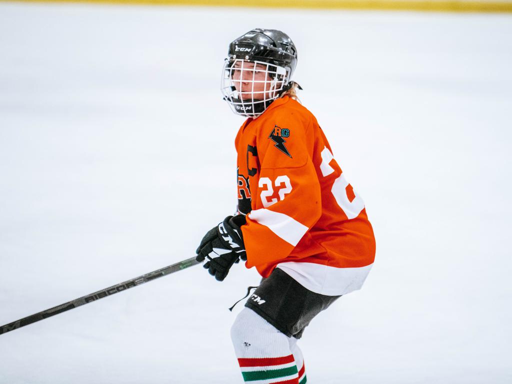 YouthHockeyHub's tweet photo. MN 15B GIRLS STATE FINAL

Eden Prairie (34-4-4)

Versus

Grand Rapids-Greenway (28-6-2)

Head to Head: (1-0-0, GRG)
Tony Picks: GRG
NOW Picks: Rosemount Gold (#1)

📷: Madelyn Olson (EP), Nina Hofstad (GRG) https://t.co/xXr1EULebq