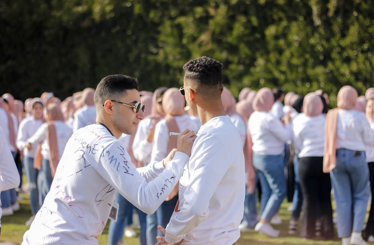 stageegy's tweet photo. It’s Graduation 🔥
——————————
#stageegy | #Generalschoolgrad 2022 🎉🎓
——————————
Photos by: @Hazem4876 📸 https://t.co/JztQdrKN2W