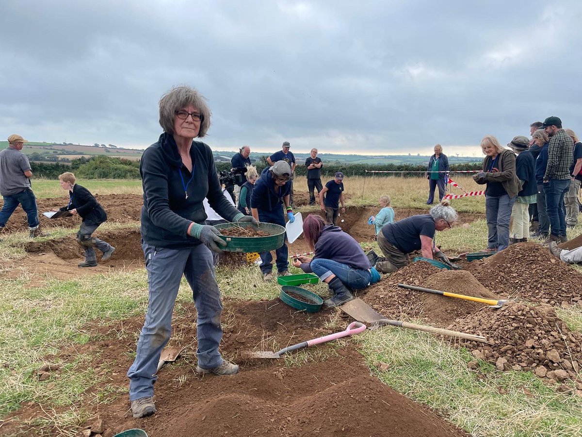 MattBearClark's tweet photo. Part 3 of Time Teams archaeology dig in Boden Cornwall tonight at 6 (GMT) on the official Time Team YouTube channel, with much more from Shadow Tor #timeteam #archaeology #cornwall #boden #shadowtorstudios @thetimeteam https://t.co/06KfzbdfHz https://t.co/0rsI25Z3LR