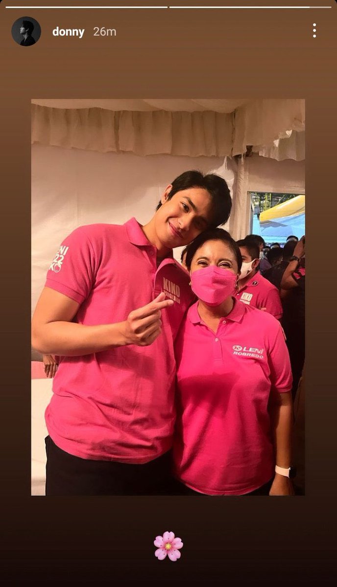 BondelleEnjoyer's tweet photo. AHHHK. I’m really proud of you!!! How you stand firm on your choices, on what you believe is right for our country! Laban!

DONNY PANGILINAN for LeniKiko

#DonnyLovesLeniKiko
#LeniKikoAllTheWay
#DonBelle 
#PasigInPink
Donny’s IGS https://t.co/fg6HIJj8fc