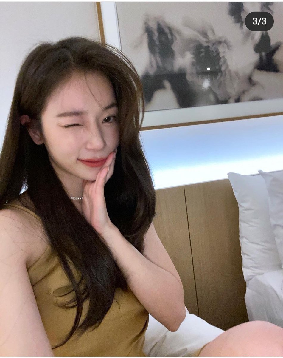 queensorinator's tweet image. SoRi is launching her own clothing brand!!!