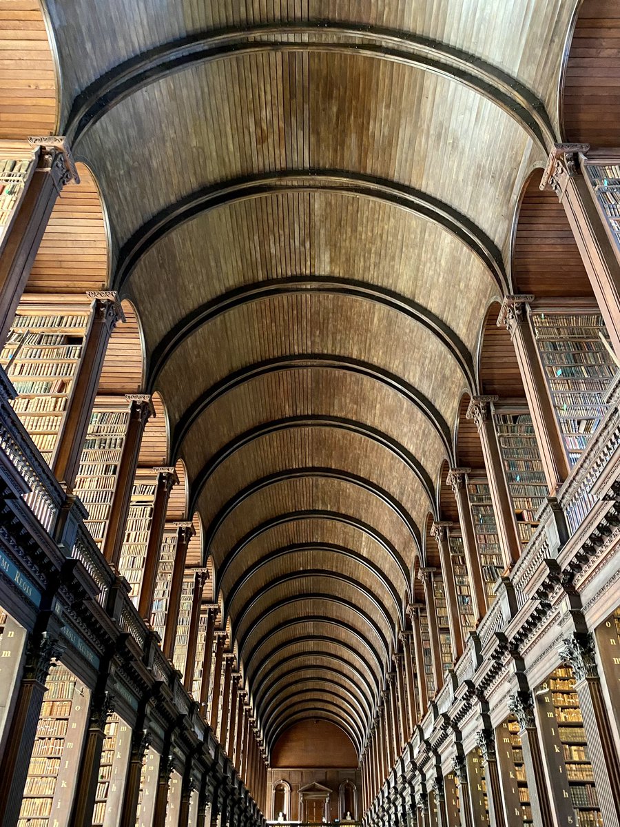 Love the Long Room at Trinity College Dublin 🤩 #Dublin #symmetry