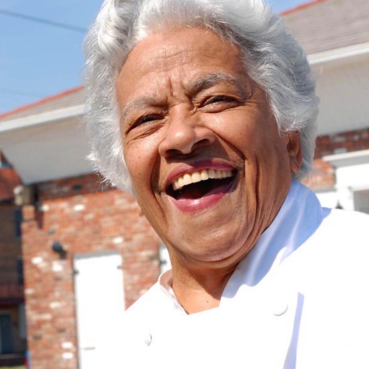 connoisseuring1's tweet photo. Happy Sunday! Take the time to look again. You may have missed the best part. 

#LeahChase #QueenOfCreoleCuisine  #DookyChase #TakeASecondLook #TheCookShopSeasoningBlends #CreoleCuisine #CajunFood #NewOrleans https://t.co/FJmUQcsLFq