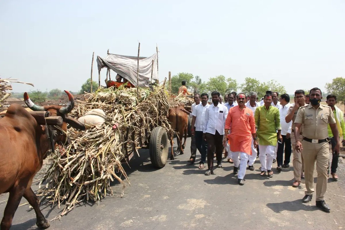 MohanraoAnna's tweet photo. ४४.कोटी रुपये निधीतून माझ्या नांदेड दक्षिण मतदारसंघातील विविध विकासकामांचा आज शुभारंभ करण्यात आला. https://t.co/KIRbY20l1I