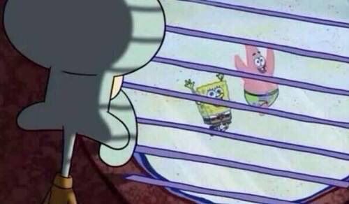 _imagaka's tweet photo. Hamilton qui regarde Verstappen et Leclerc se battre alors qu’il a une voiture nulle #BahreinGP https://t.co/kPbMyzYz39