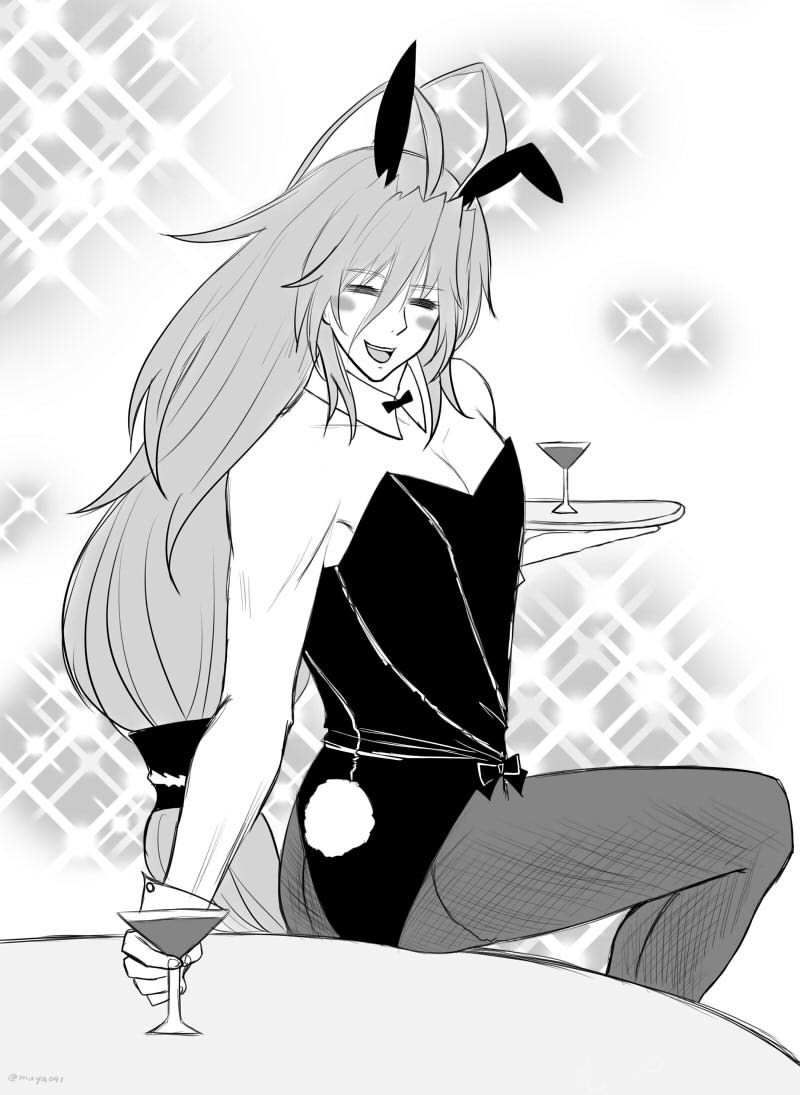 森先生のらくがき集のバニーサーブがいいなあって思った次の瞬間何故か村正がそのイメージに滑り込んできてアウトプットしないと解呪できないと思って描いた 