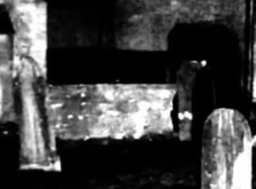 sos_ghosts's tweet photo. Do you see anything ? We investigated a great place last night. A Bishop was dragged from his church, up a hill, stripped and hung from a tree !!! https://t.co/4hRHMtBv7q