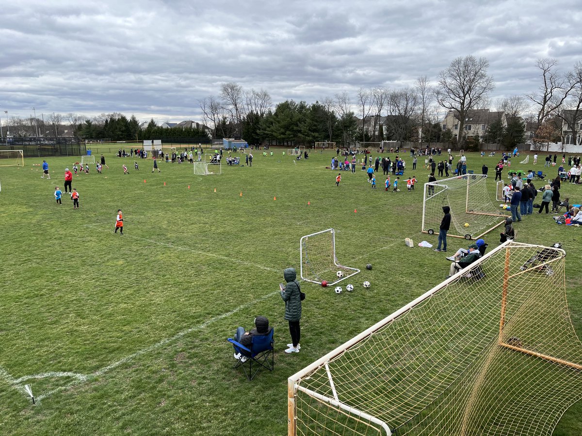 theplevs's tweet photo. The ⁦@CherryHillFC⁩ Spring Rec Season is Underway!  ⚽️🥅⚽️ https://t.co/b9RdsDZq47