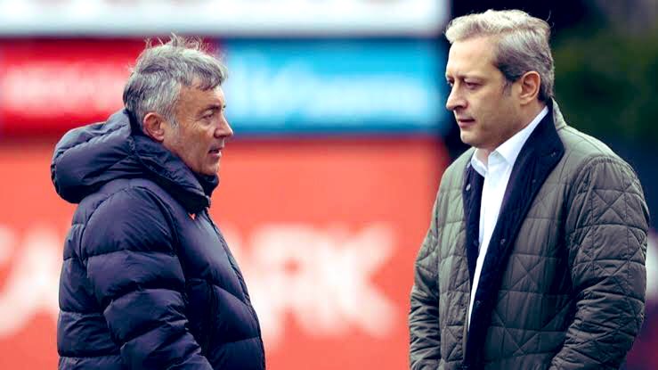 Koskoca Galatasaray’ı ne hale getirdiniz.. Burak Elmas ve Torrent İstifa..!