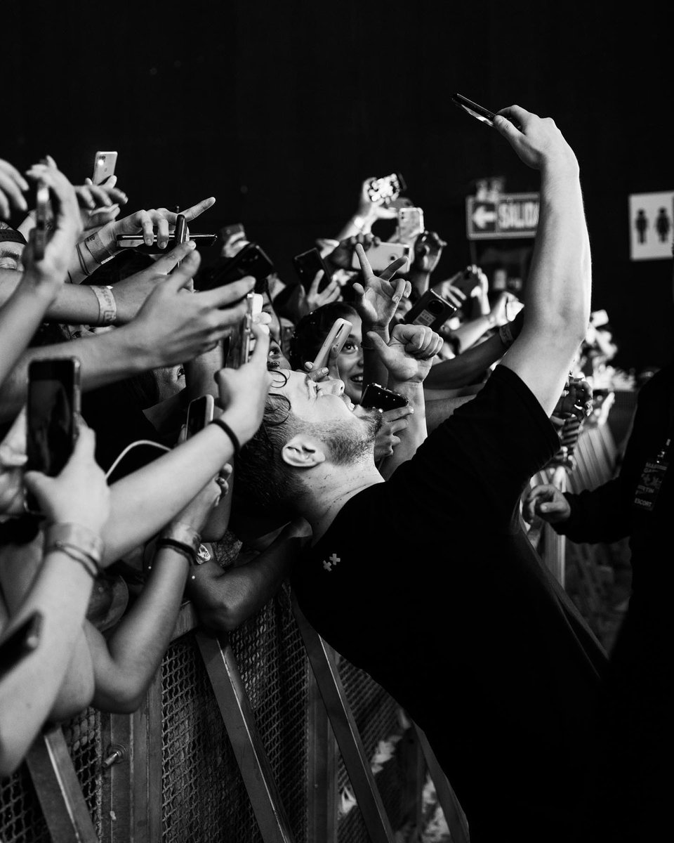 MartinGarrix tweet picture