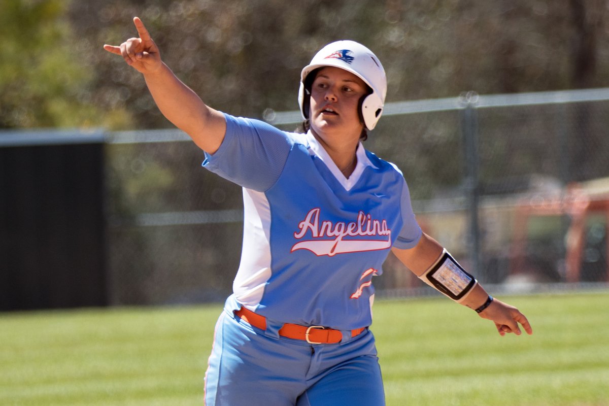 ACAthletics's tweet photo. AC's Sara Mayes bopped her team-leading 10th homer during Saturday's game against Blinn College. AC swept the Bucs 10-2, 11-2 in conference play. @angelinacollege @ACRunnersSB @Coach_Mckelvey https://t.co/YrExXK75XF