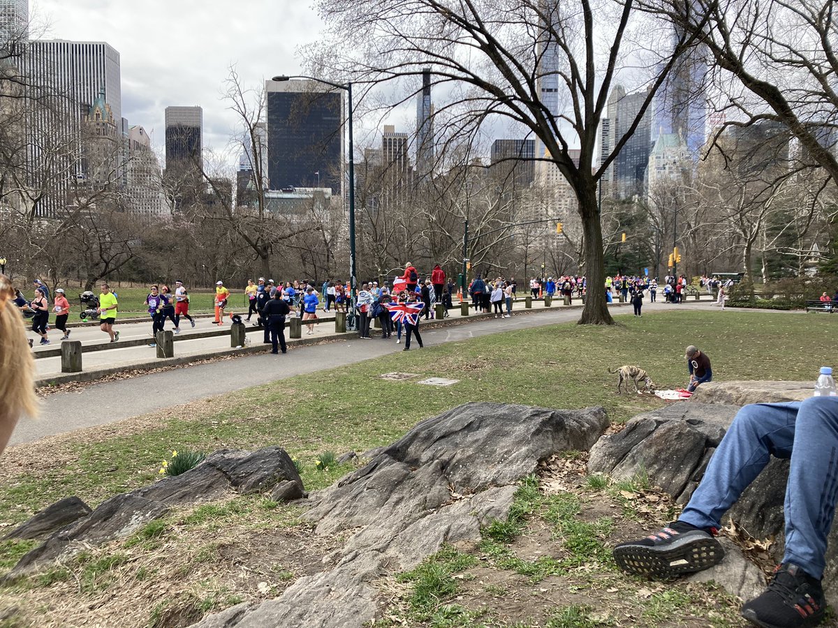 AlainCagaanan's tweet photo. Squeezing in a bit of Central Park before #USCAP2022 in LA https://t.co/Sp45HrYyZb