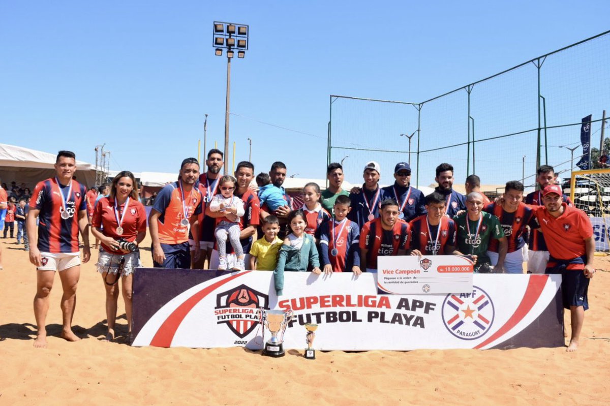 CerroPlaya's tweet photo. Superliga APF | ¡Con la frente en alto!

Tremenda campaña realizaron los azulgranas en esta etapa final, a pesar del resultado adverso dejaron el alma en cada partido. Nada que reprocharles.

¡Unidos hasta el final! Vamos Ciclón 🌪

#LaPasiónDelPueblo🔵🔴 https://t.co/aKZCoDPV3k