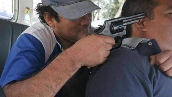 🚨 CUANDO TE ASALTEN O TE ROBEN NO PONGAS LA DENUNCIA POR ROBO O ASALTO. PON LA DENUNCIA POR HOMICIDIO DOLOSO EN GRADO DE TENTATIVA Y SOLICITÁ QUE SE TRANSCRIBA TU DENUNCIA, ADEMÁS DE PEDIR COPIA; YA QUE PARA ROBARLE/ASALTARLE LE AMENAZARON CON UN ARMA DE FUEGO, sigue hilo..