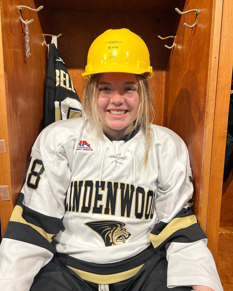 luwhky_acha's tweet photo. Hard Hats for this past week go to #18 Brookelyn Bell, #31 Emily Mcdonald, and the whole senior class! Great job leaving it all out there ladies!!! https://t.co/0fFVj9gklL