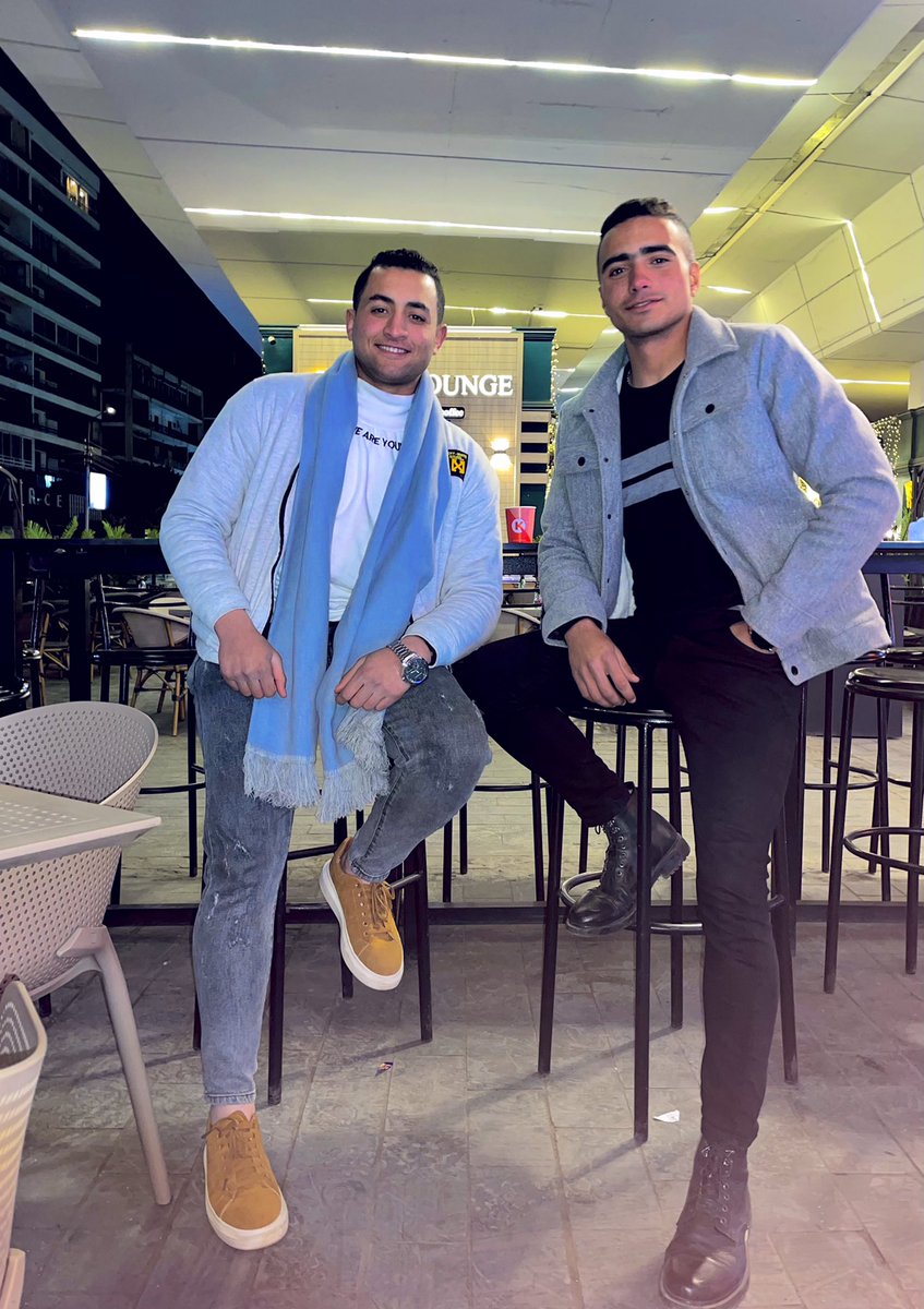 Dwalyyy y akhoyaa 🔝💙💙