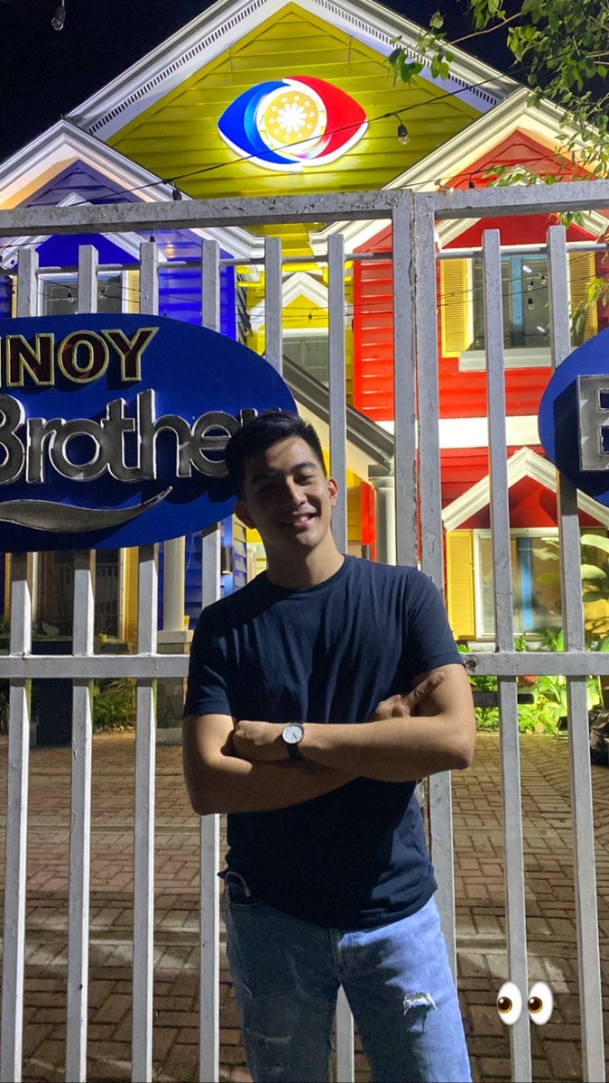 zachupido's tweet photo. where his dreams started,
and now he's fulfilling it c: https://t.co/Su0IuThApB