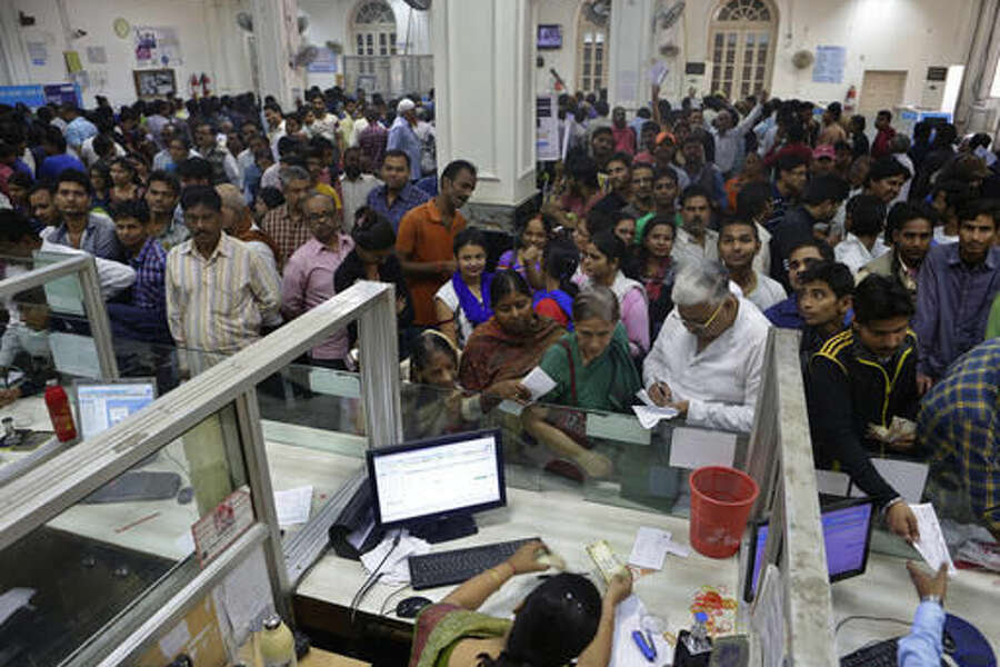 SoumyaSengupta's tweet photo. #5DaysBanking is the need of the hour. Work life balance should be maintained. The stress of the banking industry is increasing day by day. Can anyone imagine facing this six days a week! https://t.co/B0bgWkBZyp